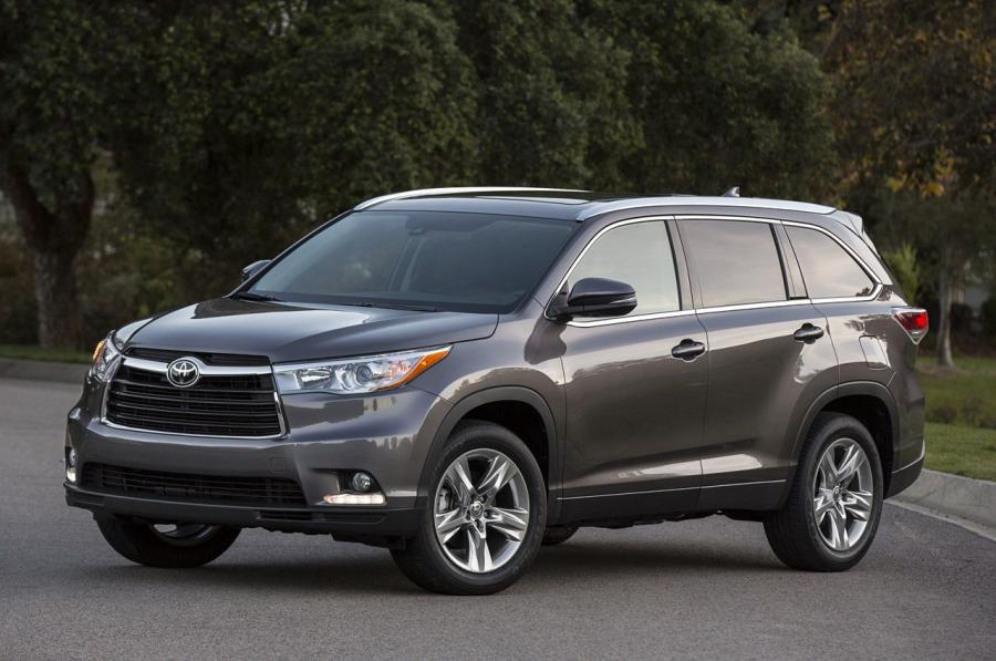  Toyota Highlander (XU50) 2013 года  (фото 1 из 80)